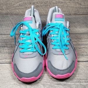 nike revolution 2 womens junk